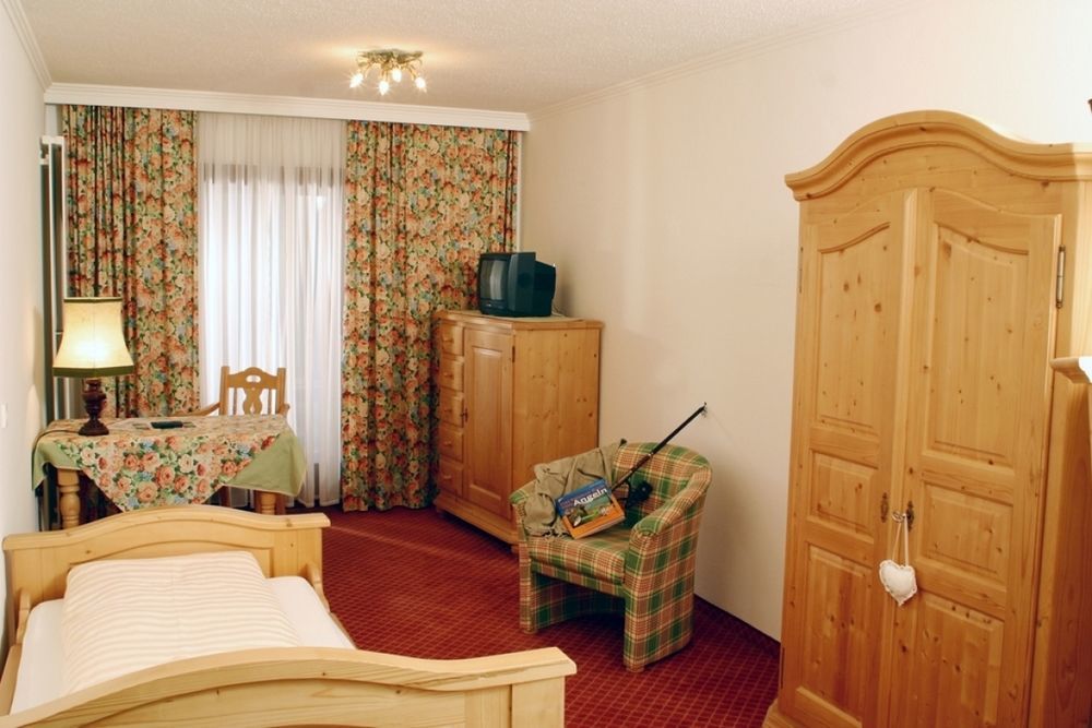 Hotel Kaerntnerhof Heiligenblut Kültér fotó
